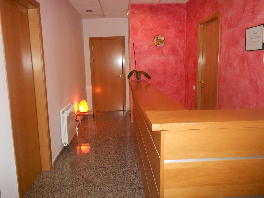Hostal Ca La Irene Sant Vicens De Castellet Экстерьер фото